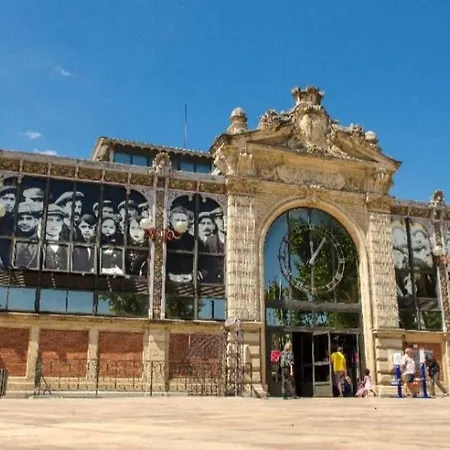 Studio Au Coeur Du Quartier Historique Narbonne Exterior photo